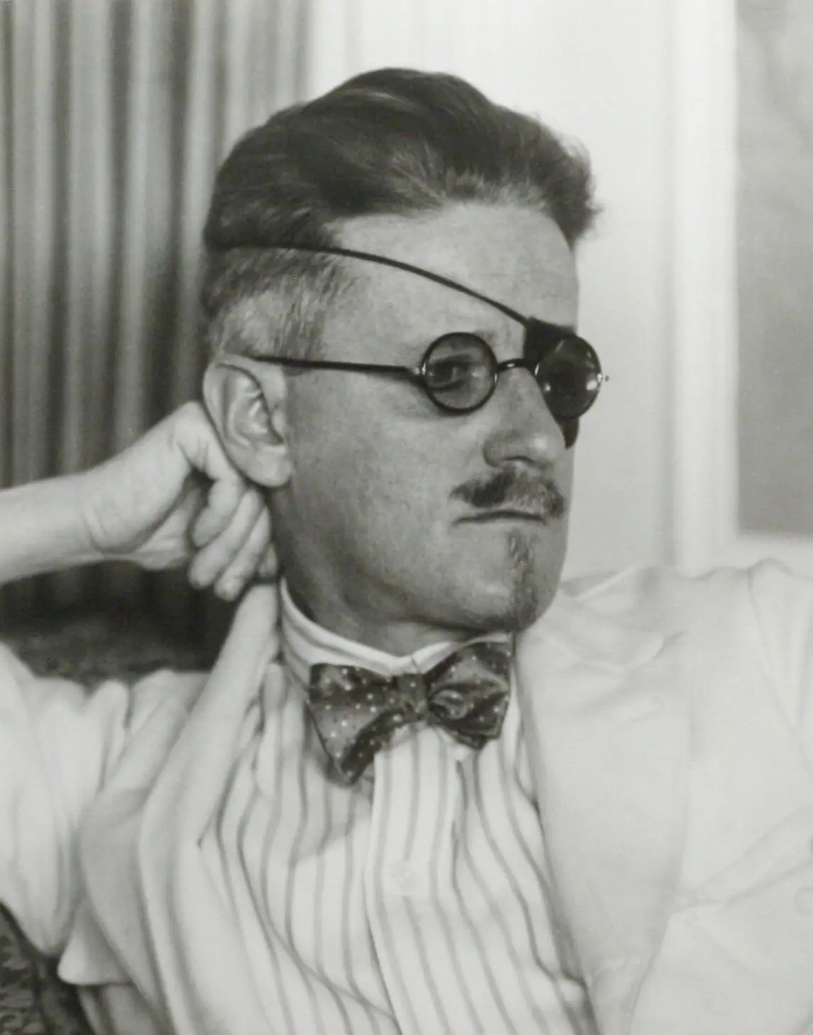 20260114_James Joyce 1926 - Foto vonBerenice Abbott