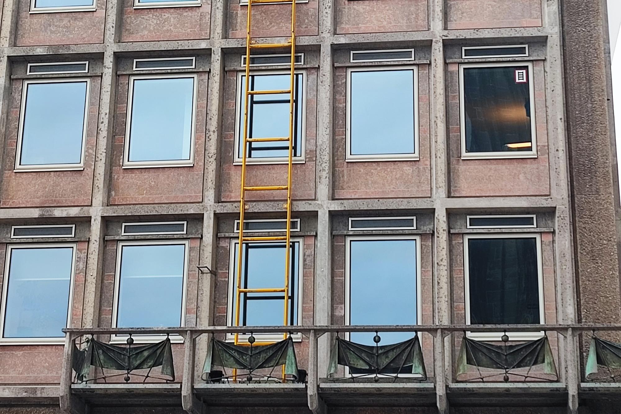 Balkon DF mit Himmelsleiter (c) Annette Vielhauer