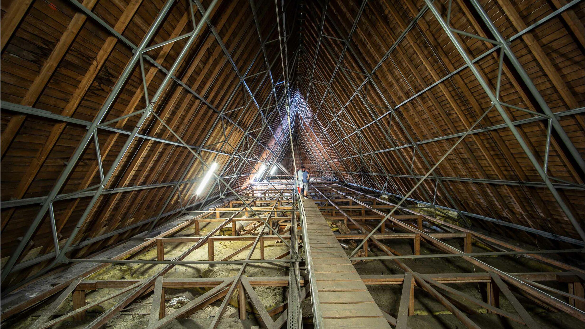 Dachstuhl Langhaus / St. Pantaleon