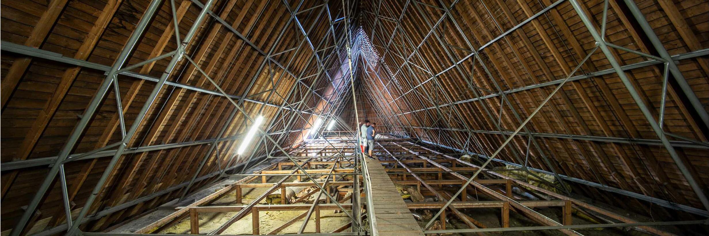 Dachstuhl Langhaus / St. Pantaleon