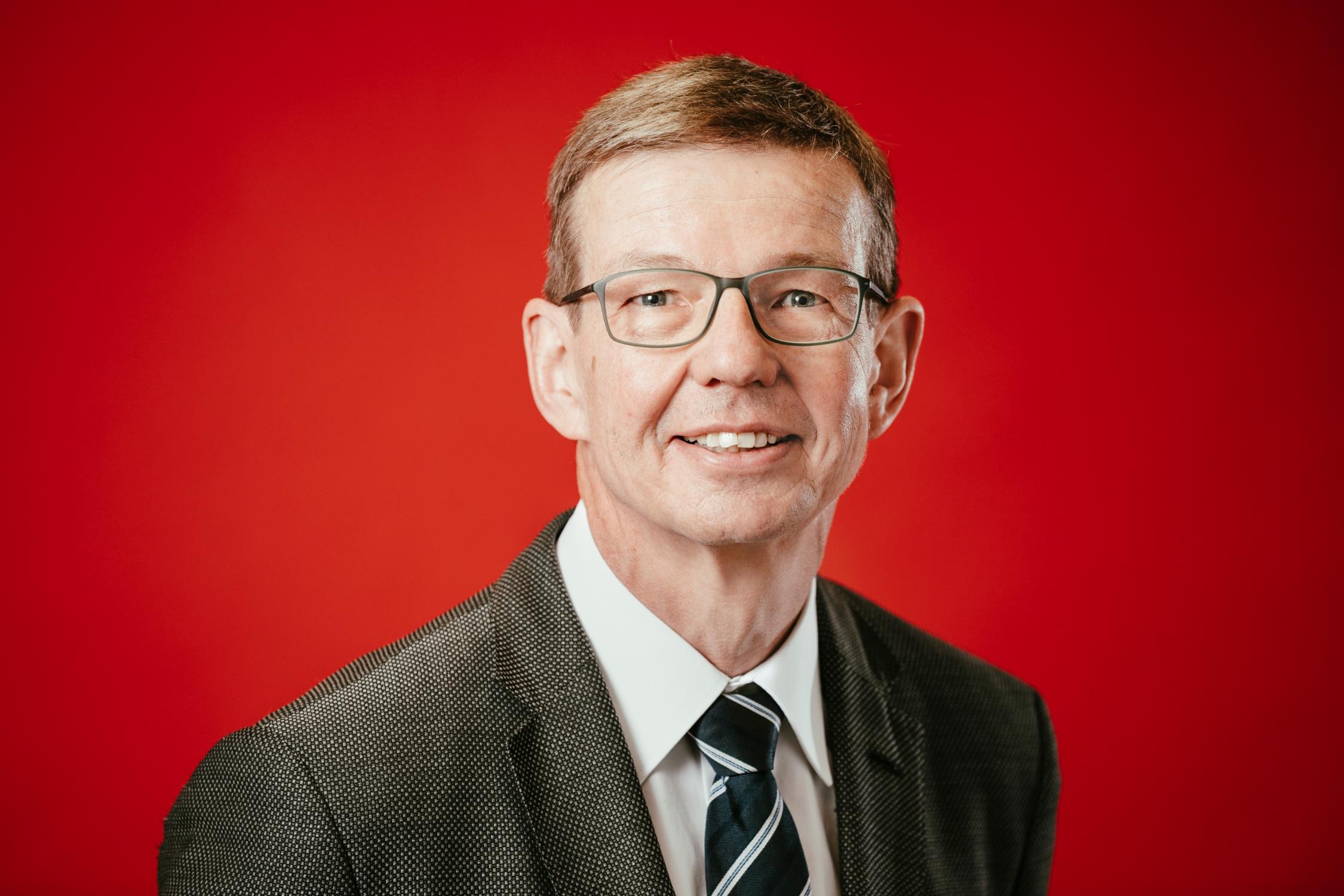 D. Ansorge