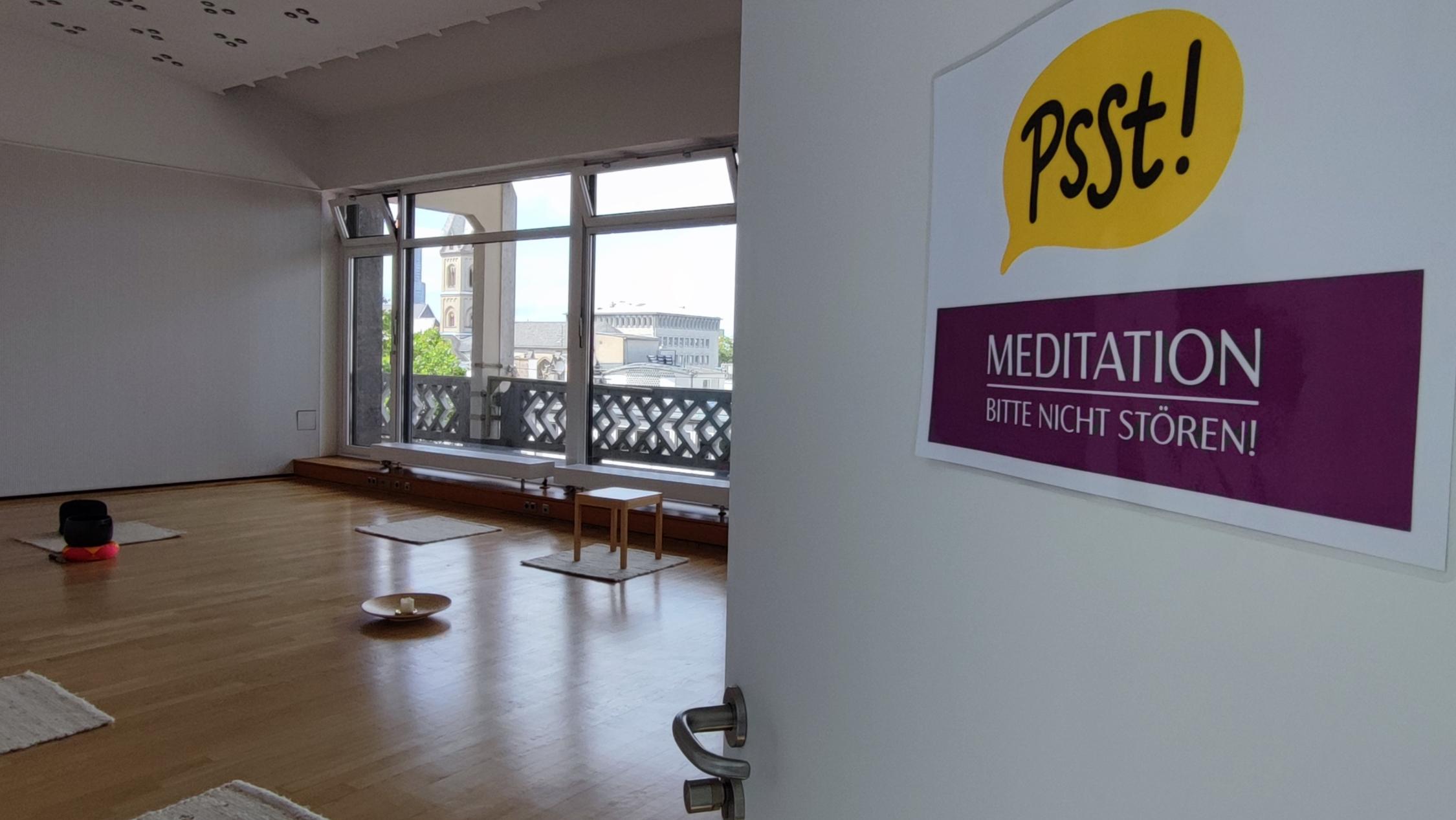 Medtation im Sitzen und Gehen