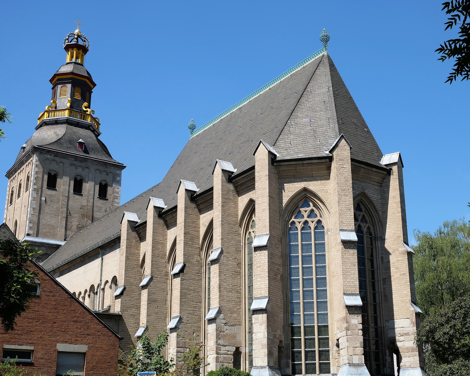 St. Ursula (außen) (c) Werner Timmerscheidt St. Ursula (außen)